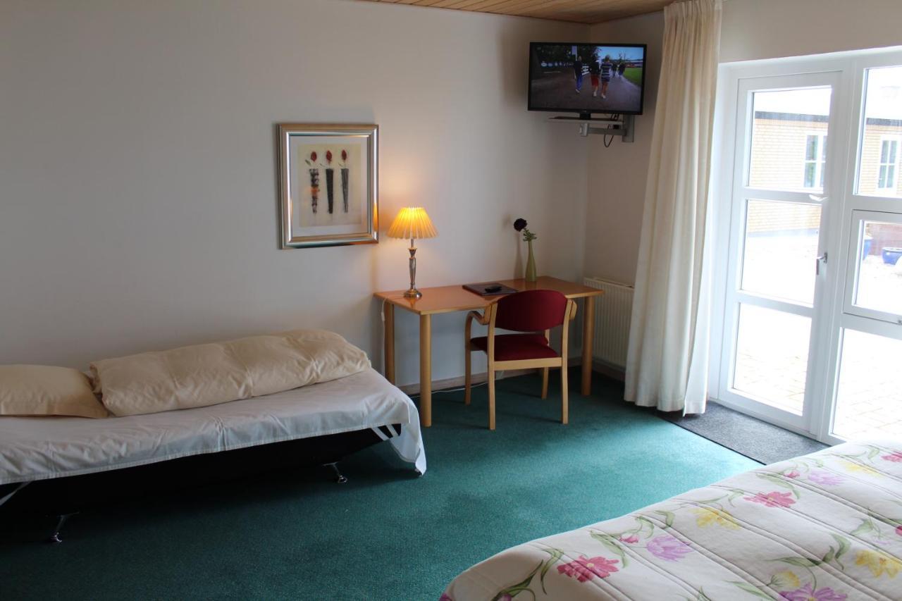 Hotel Klim Bjerg Fjerritslev Екстер'єр фото